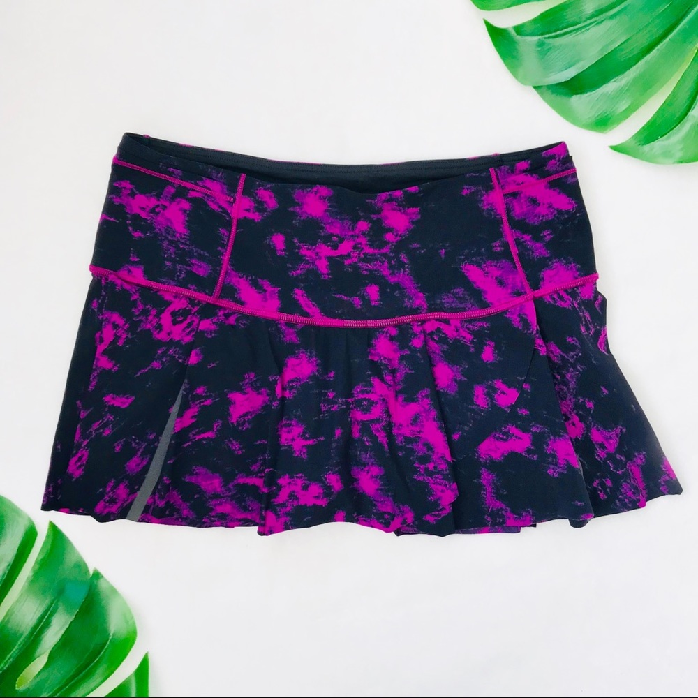 Women’s Black and Magenta Athletic Skirt Shorts